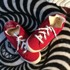 time tru tennis shoes